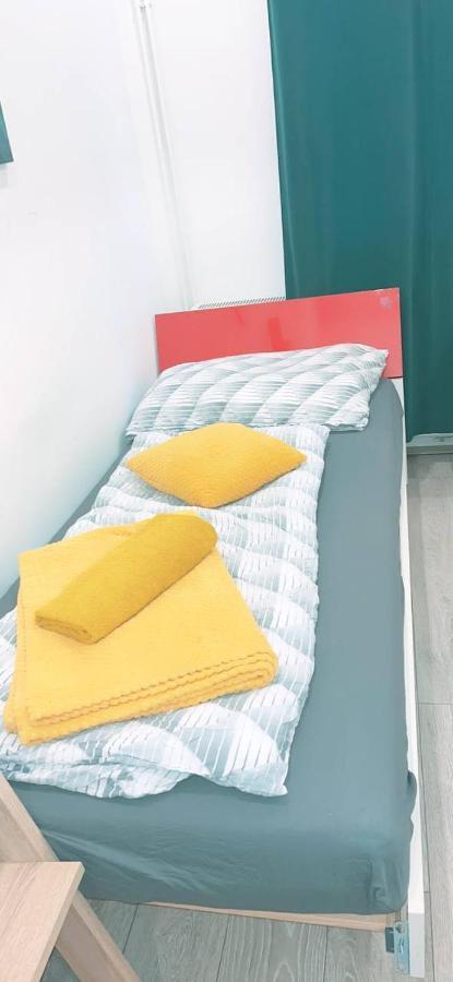 Comfort Triple Room Hn Βιέννη Εξωτερικό φωτογραφία