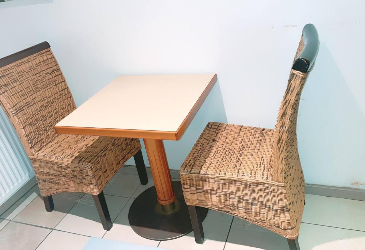 Comfort Triple Room Hn Βιέννη Εξωτερικό φωτογραφία